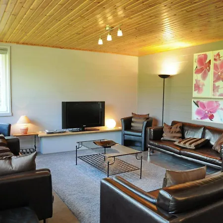 Vakantiehuis Durbuy, Close To This Holiday In Enneille *
